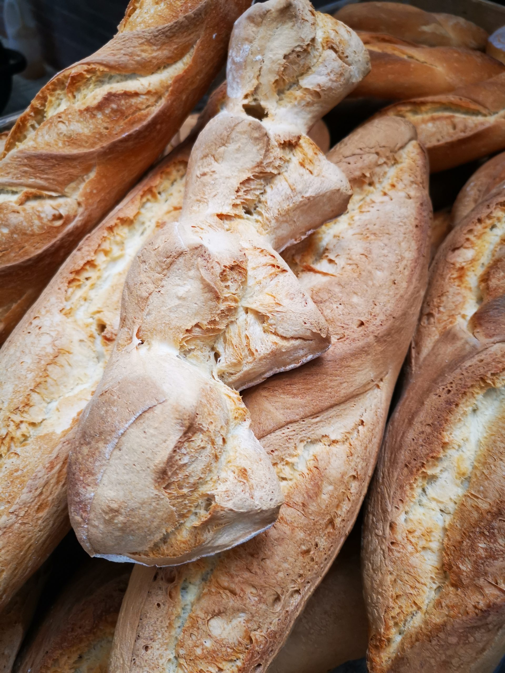 barreta de mig forn de pa barreta de mig forn de pa fleca montanya